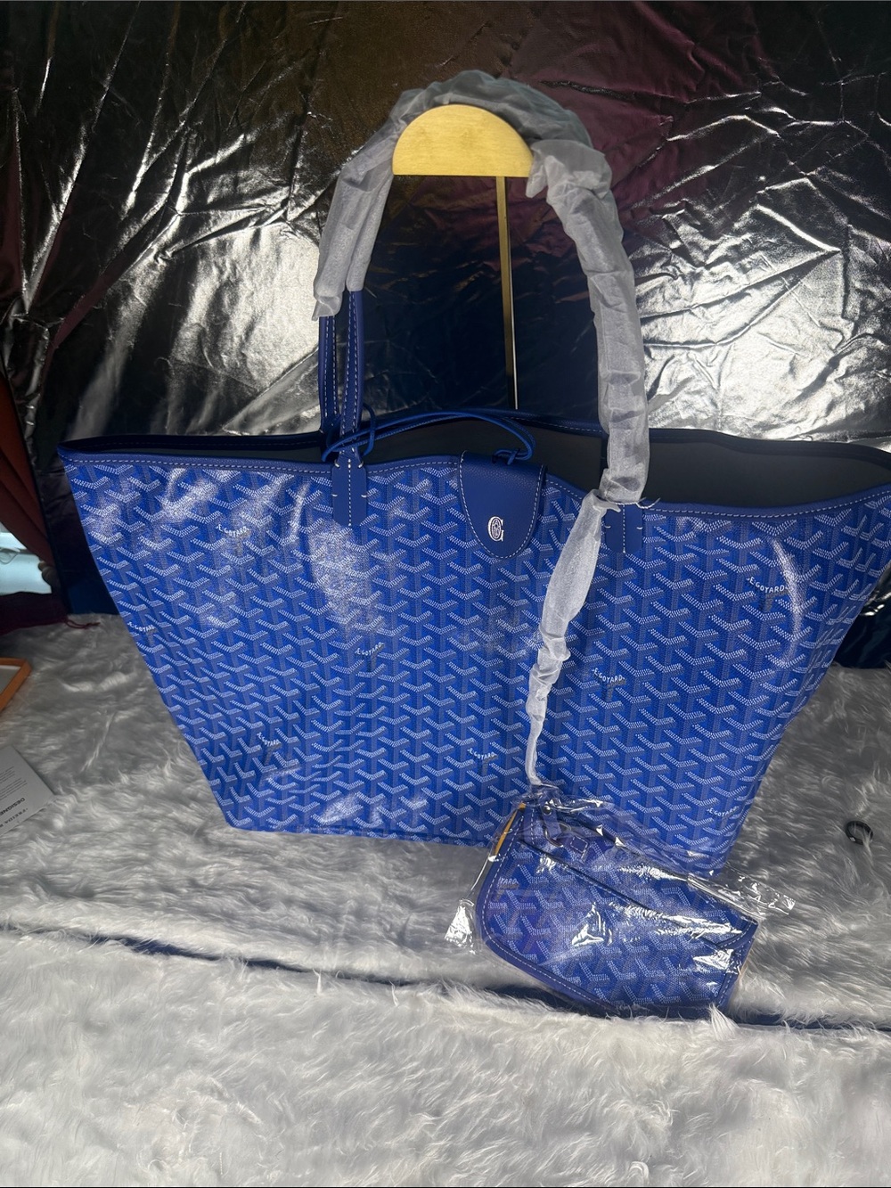 Source Unknown Blue Goyard-Style Tote with Matching Pouch
